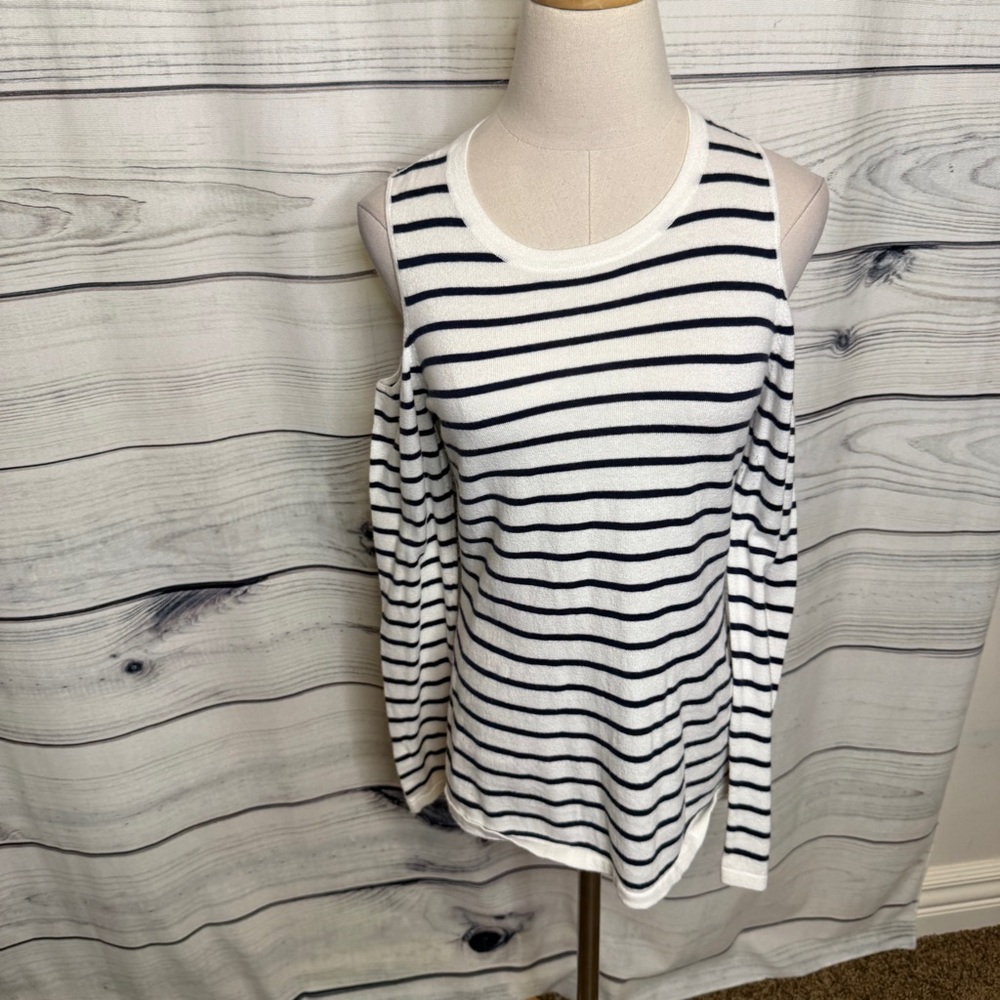 Lilly Pulitzer White and Blue Striped Cold-Shoulder Top